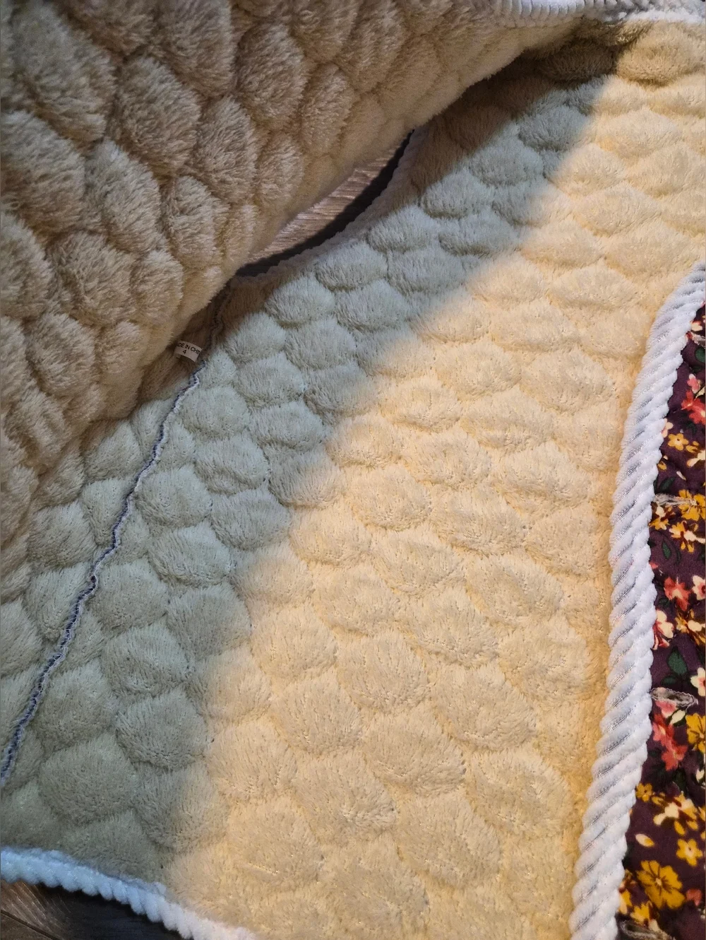 Quilted Floral Fleece-Lined Vest - Korean Kimjang vest - Picture 5 of 5